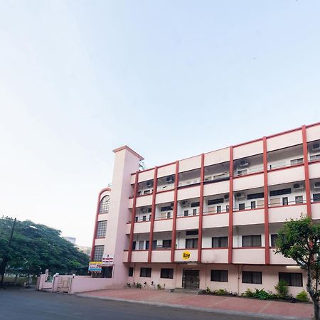 Itsy Hotels Mansi Nashik Luaran gambar