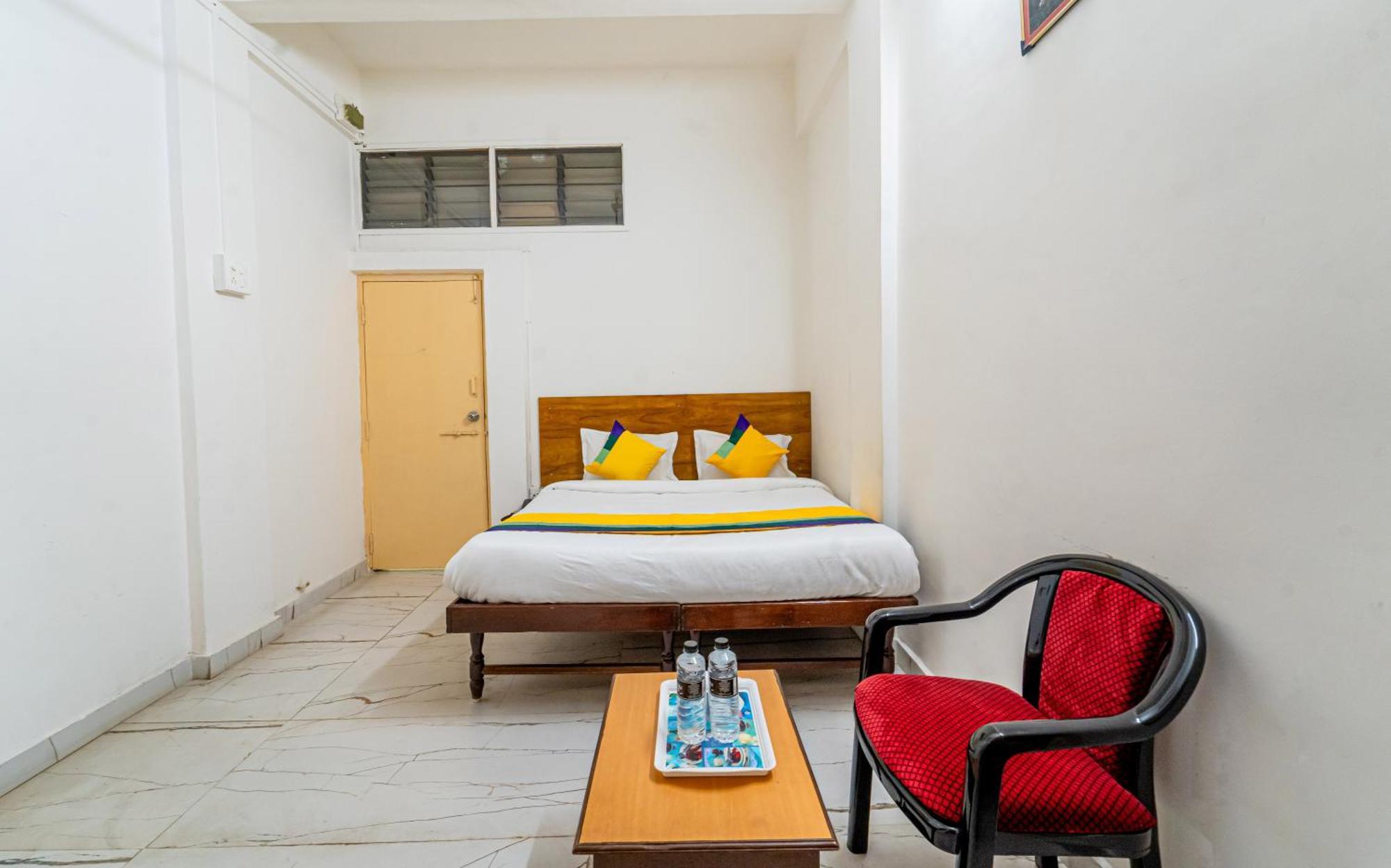 Itsy Hotels Mansi Nashik Luaran gambar
