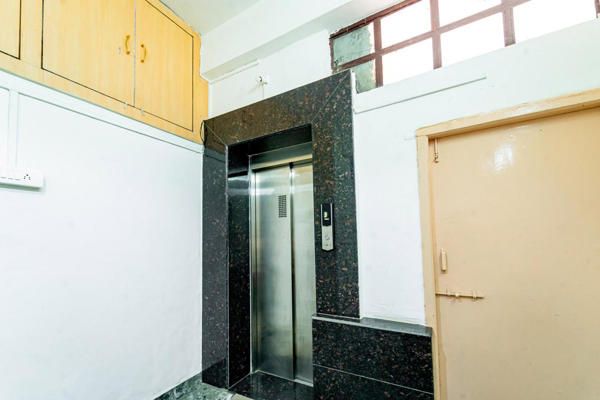Itsy Hotels Mansi Nashik Luaran gambar