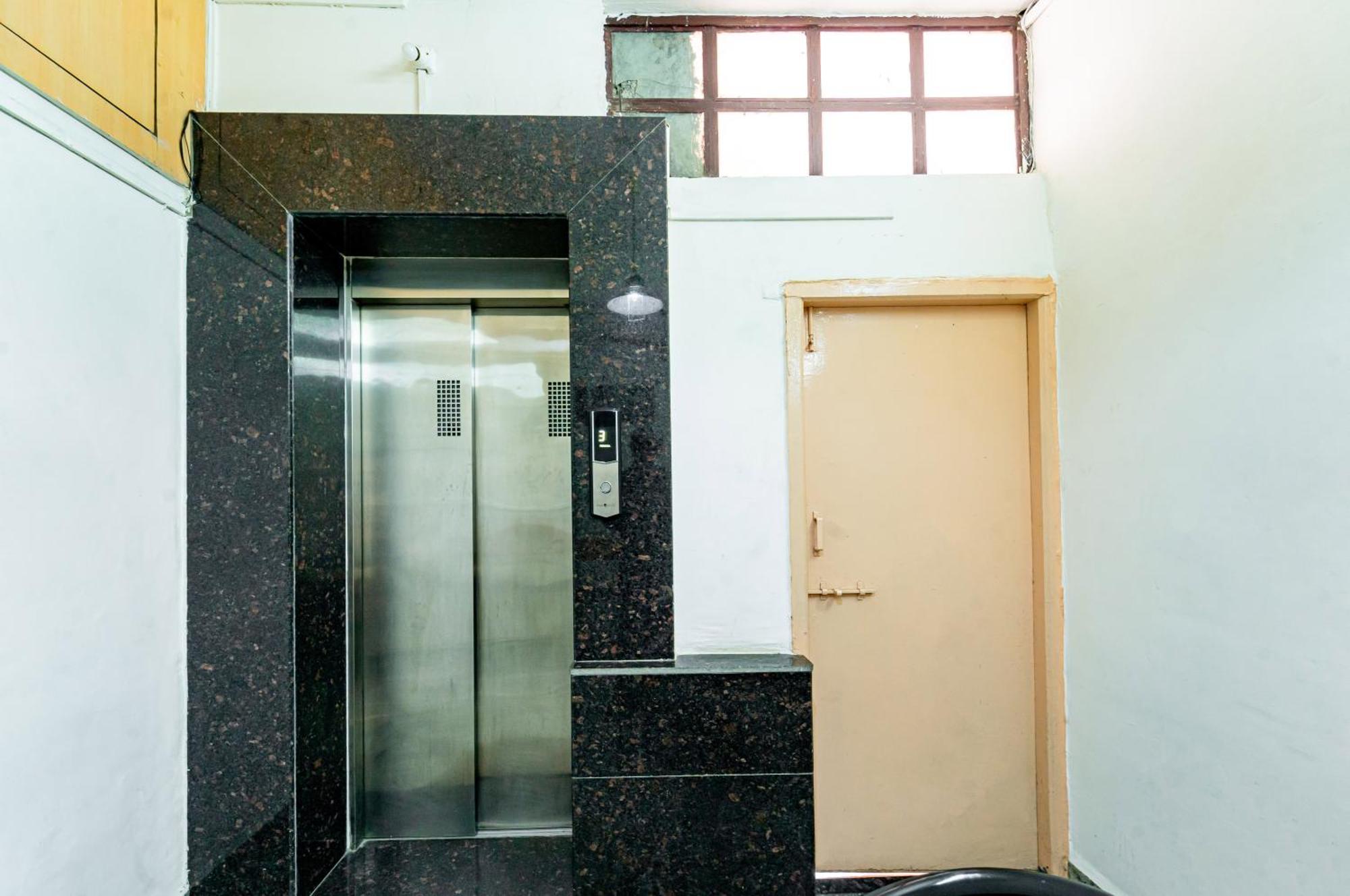 Itsy Hotels Mansi Nashik Luaran gambar
